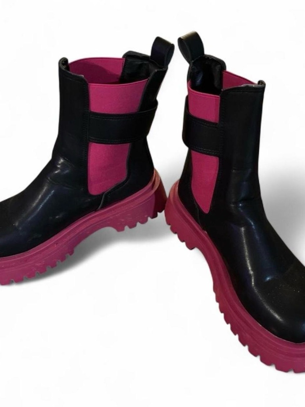 Women's Black & Pink Chelsea Lug Boots